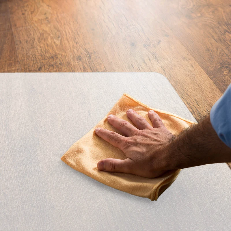 Bodenschutzmatte MILKY für Hartböden - Transparenter Schutz