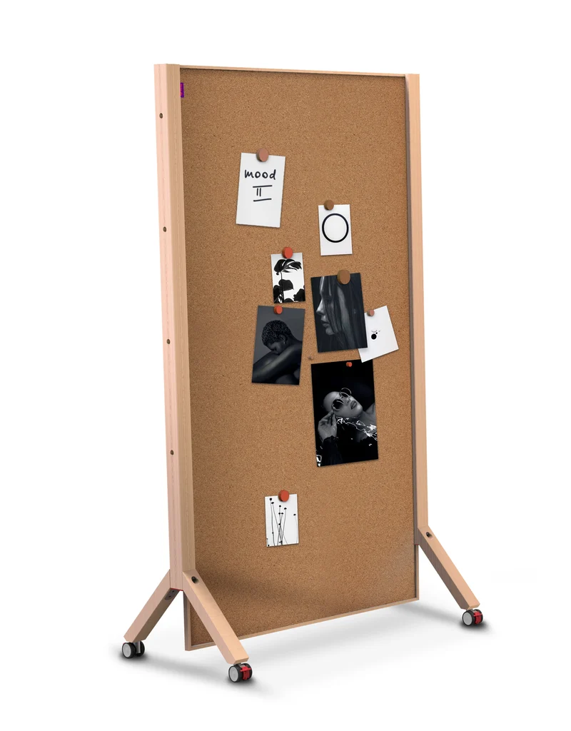 Mobile Moderationswand WOOD - Kork - Design und Nachhaltigkeit