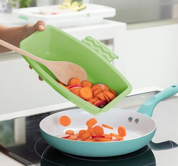 Ausziehbares 3-in-1-Schneidebrett