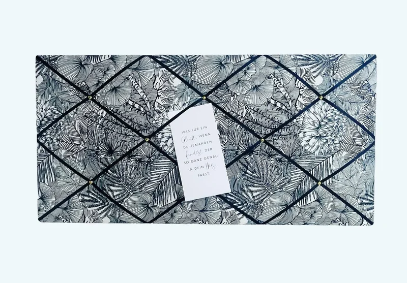 Memoboard Flowerprint schwarz weiß Wunschgröße