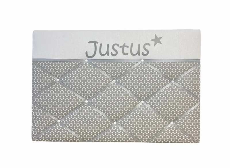 Memoboard mit Wunschnamen grau