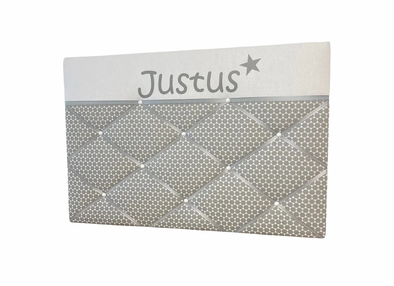 Memoboard mit Wunschnamen grau