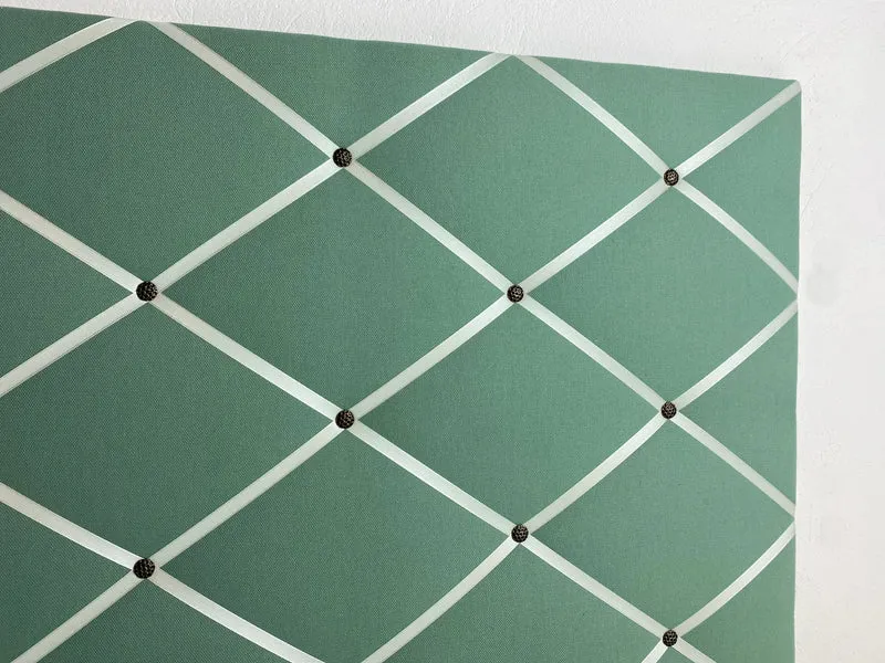 Memoboard Pistazie Wunschgröße
