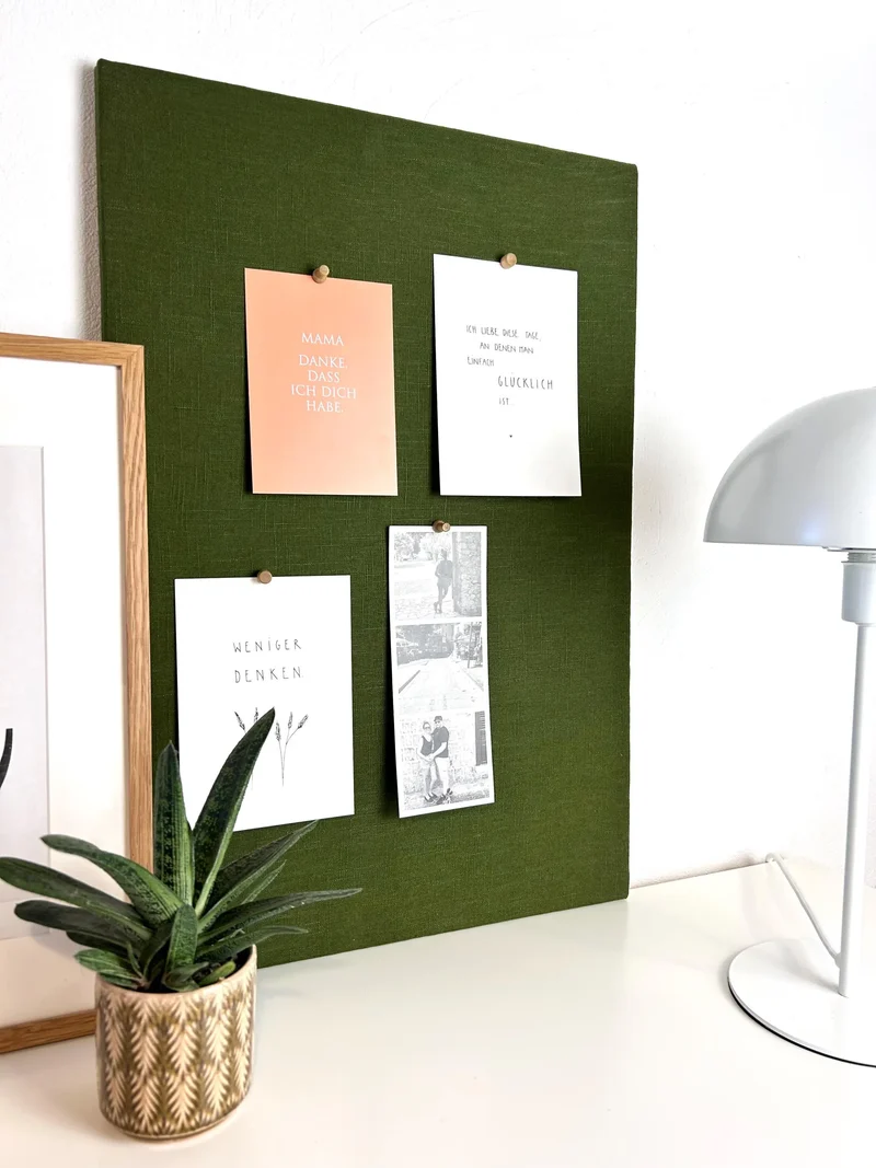 Pinnwand Pinboard Leinen moosgrün