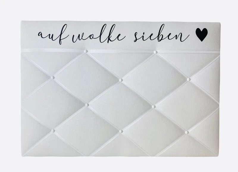 Memoboard auf wolke sieben Hochzeit