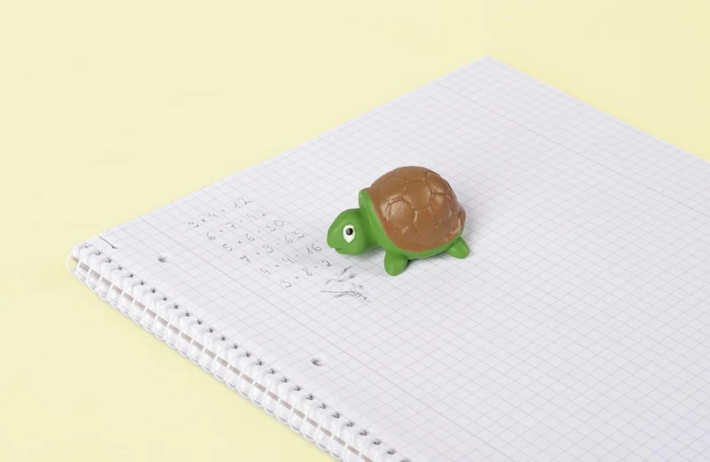 BRUNNEN Radiergummi Turtle Chilli – ca. 3,5 x 4 cm