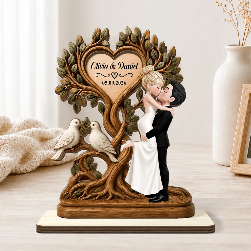 Brautpaar Küssen - Personalisiertes Geschenk | Holzaufsteller Mit Standfuß