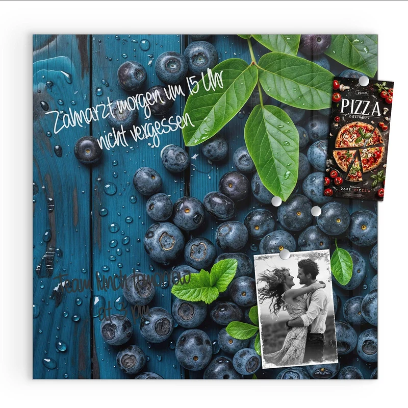 Glas Magnettafel - Blaubeeren auf Holz
