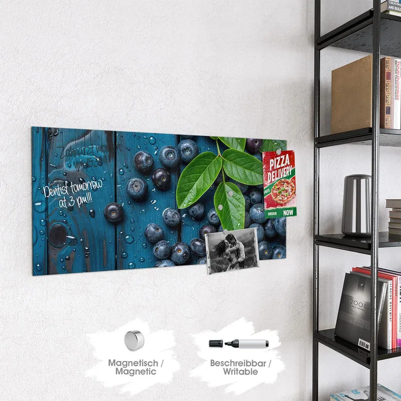 Glas Magnettafel - Blaubeeren auf Holz
