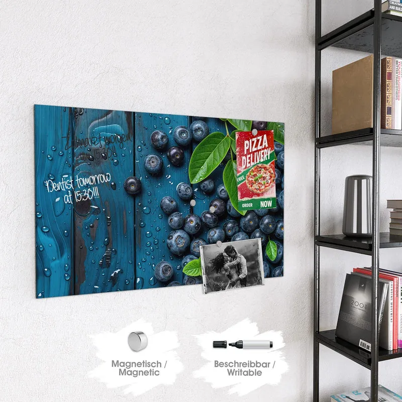 Glas Magnettafel - Blaubeeren auf Holz