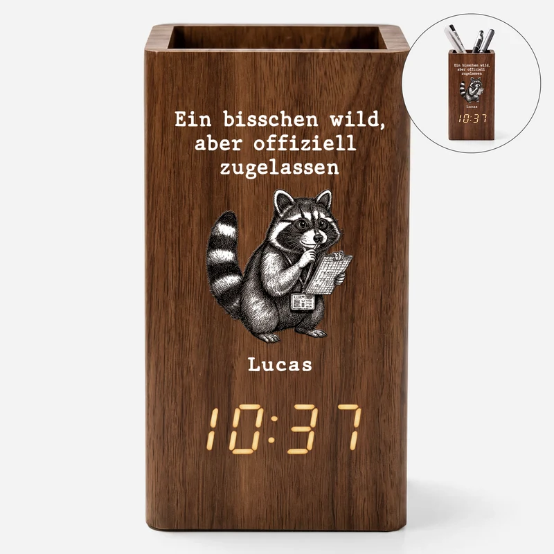Ein Bisschen Wild Aber Mit Lizenz - Personalisiertes Geschenk | Stiftehalter Mit Uhr Kollegen Lustig
