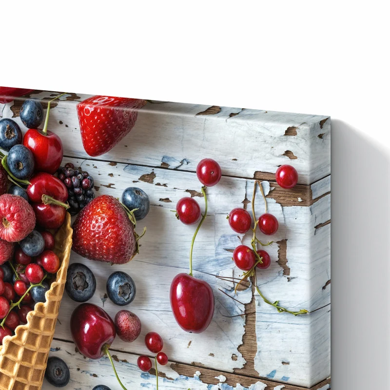 Metall Magnettafel - Beeren in der Eiswaffel