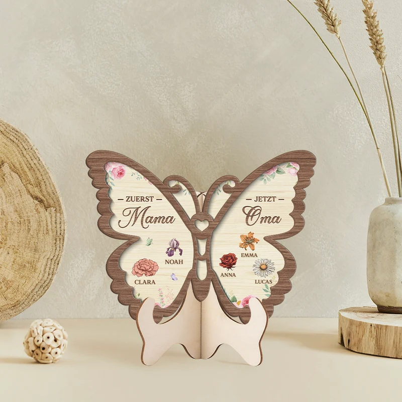 Erst Mama Jetzt Oma - Personalisiertes Geschenk Garten | Holzaufsteller Schmetterlinge