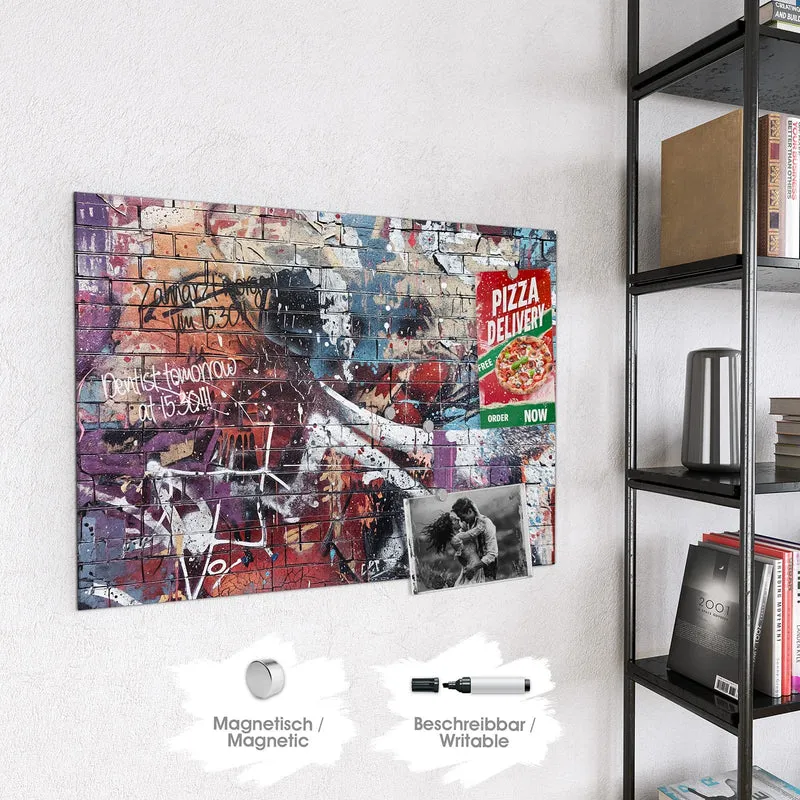 Magnettafel - Graffiti auf Ziegelmauer