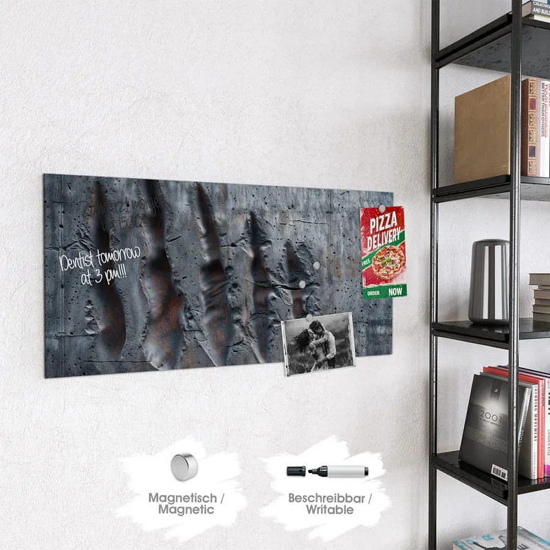 Magnettafel - Rostspuren im Beton