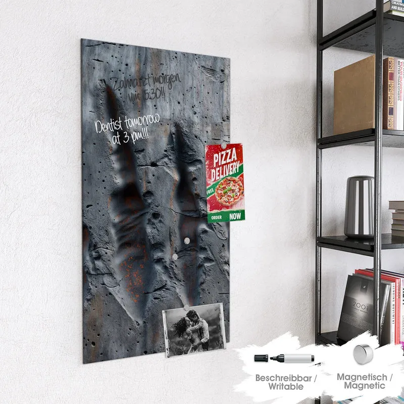 Magnettafel - Rostspuren im Beton