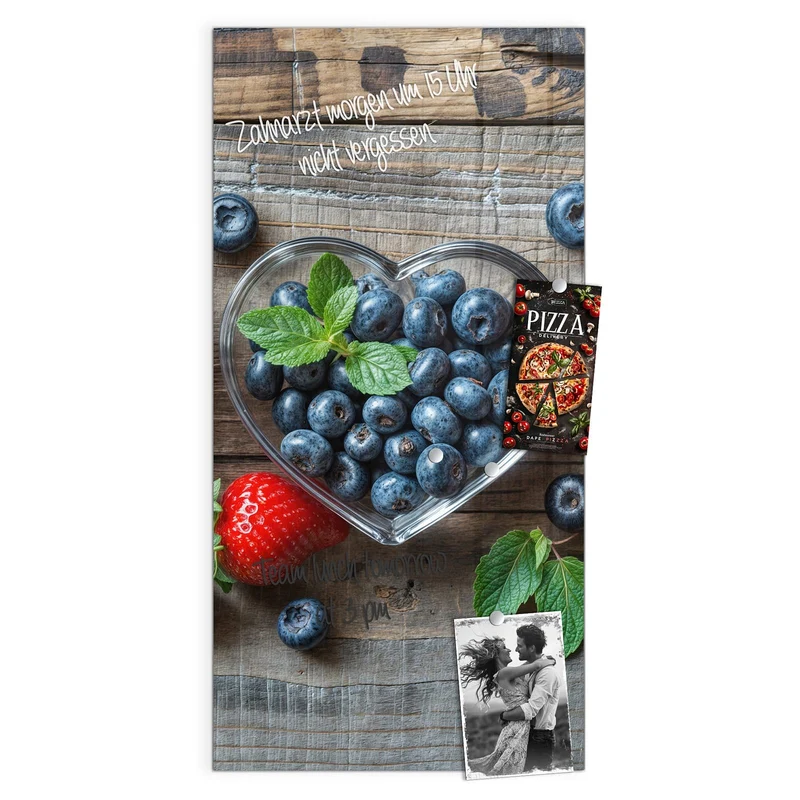 Magnettafel - Beeren in Herzschalen