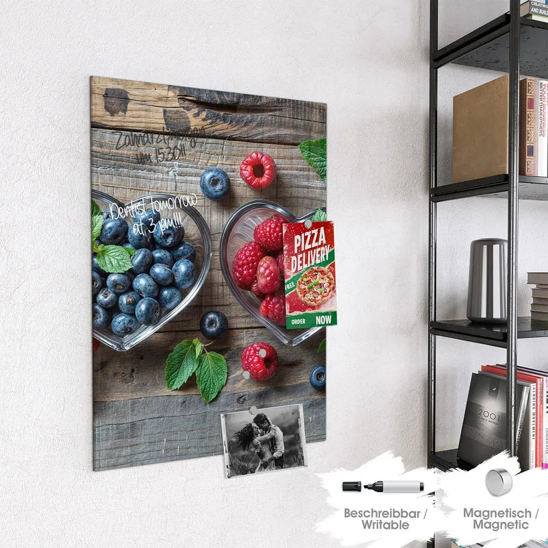 Magnettafel - Beeren in Herzschalen