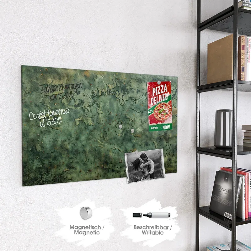 Magnettafel - Moosgrüne Wand