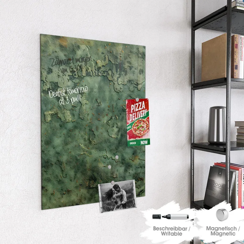 Magnettafel - Moosgrüne Wand