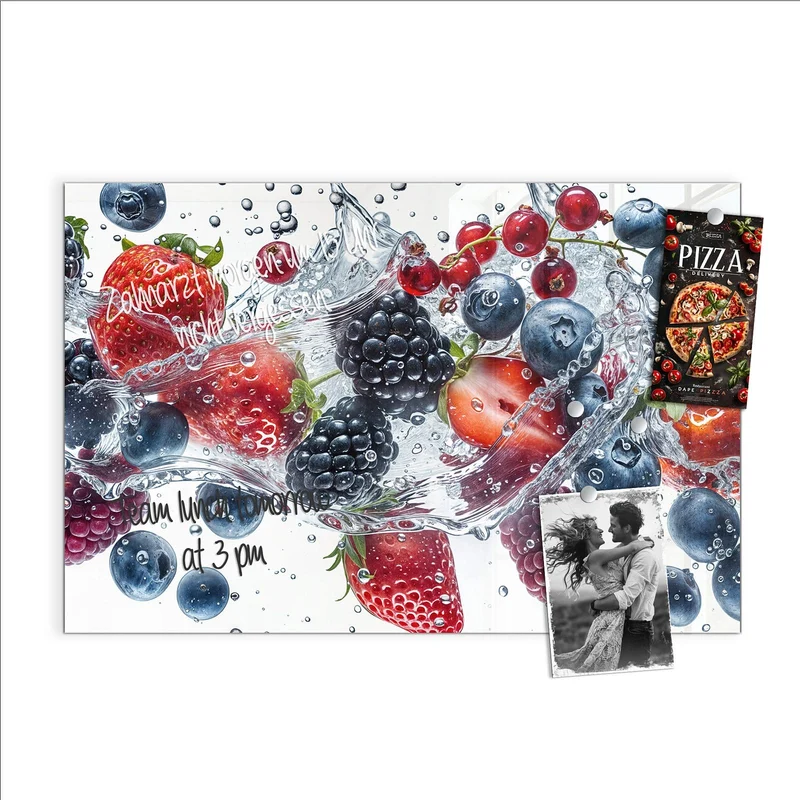 Magnettafel - Beeren im Spritzwasser
