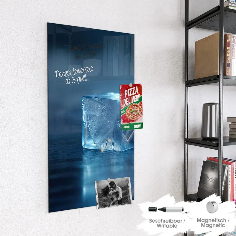 Magnettafel - Blauer Eiswürfel