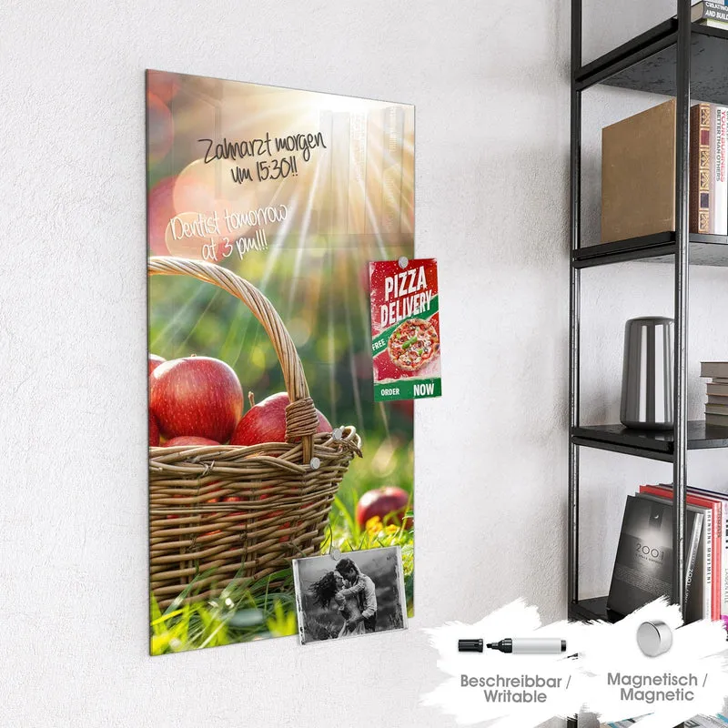 Magnettafel - Korb mit roten Äpfeln