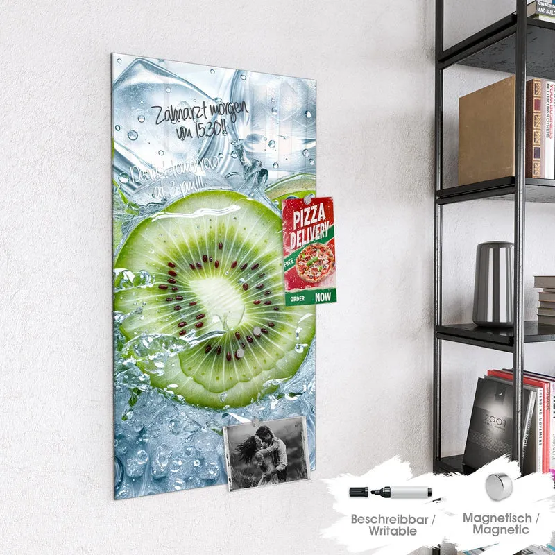 Magnettafel - Kiwischeiben im Wasser