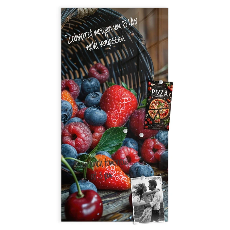Magnettafel - Umgekippter Beerenkorb