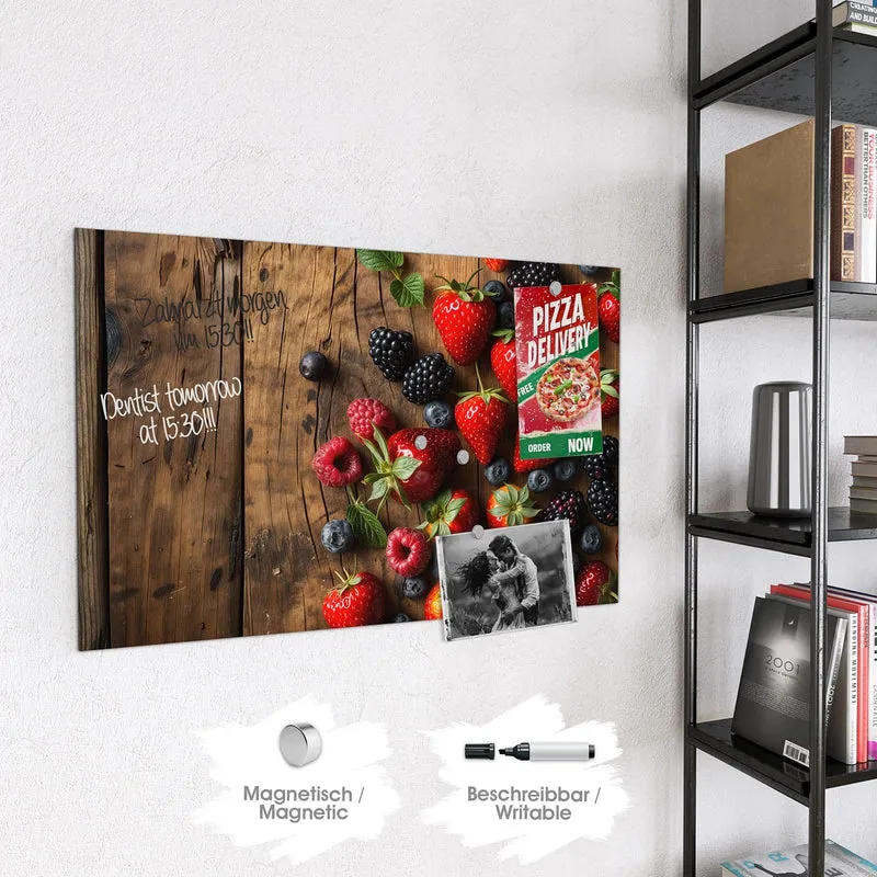 Magnettafel - Beerenmix auf Holz
