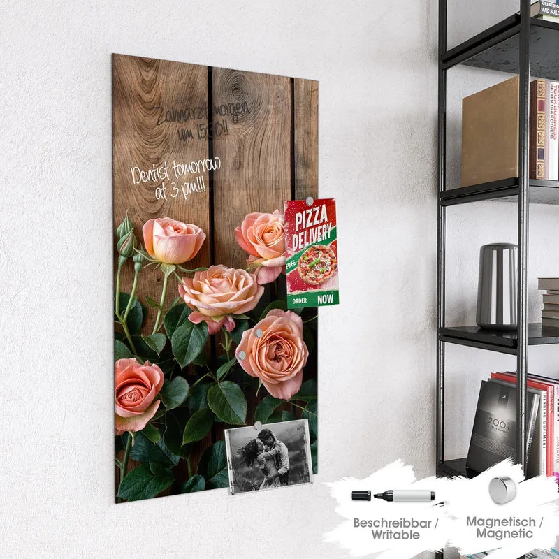 Magnettafel - Rosen vor Holzwand