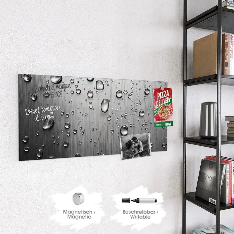 Magnettafel - Wassertropfen auf Metall