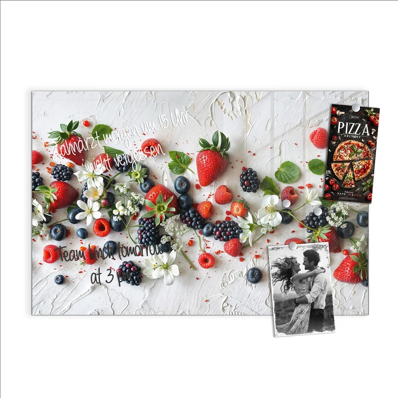 Magnettafel - Beeren mit weißen Blüten