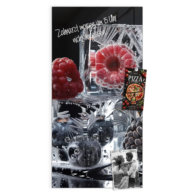 Magnettafel - Beeren auf Schwarz