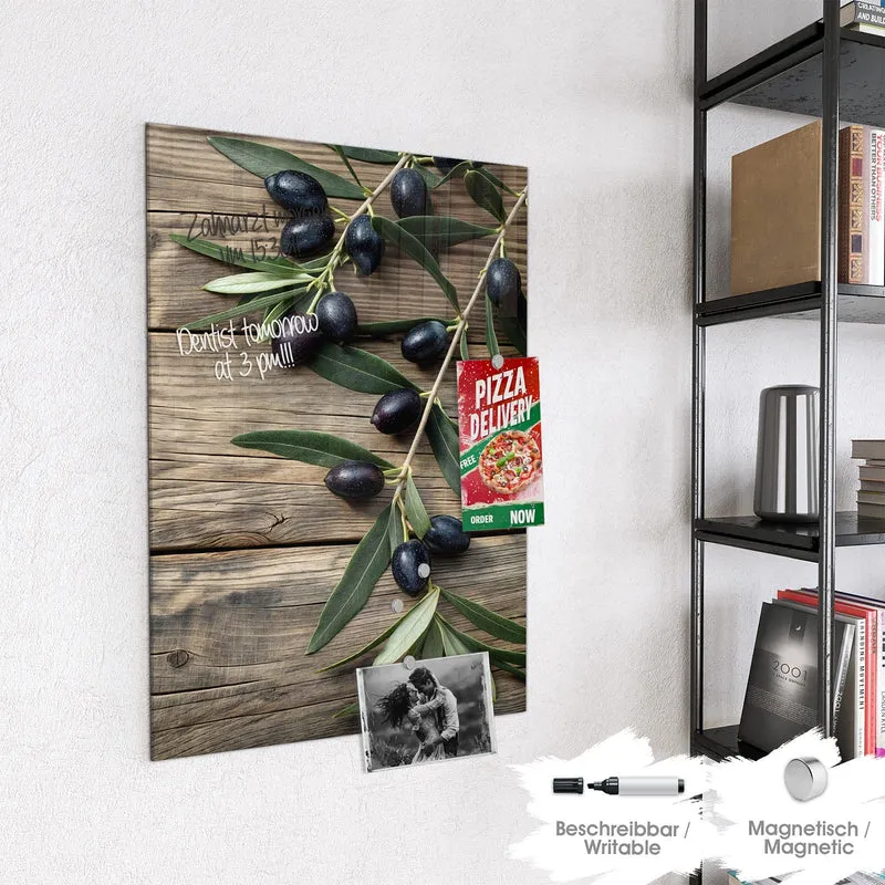 Magnettafel - Holztisch mit Oliven