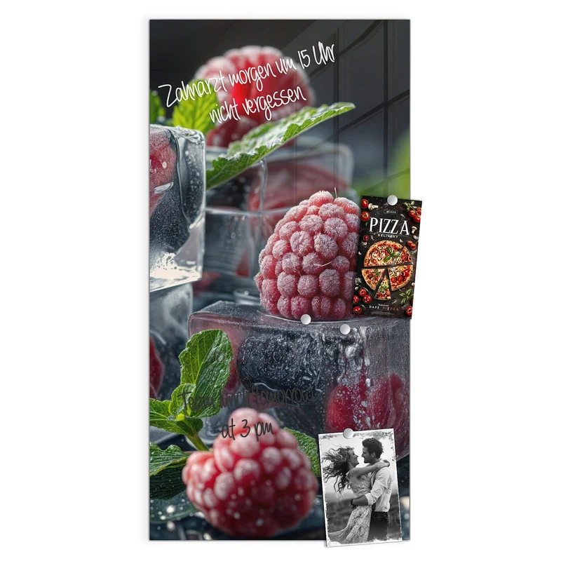 Magnettafel - Beeren im Eisblock