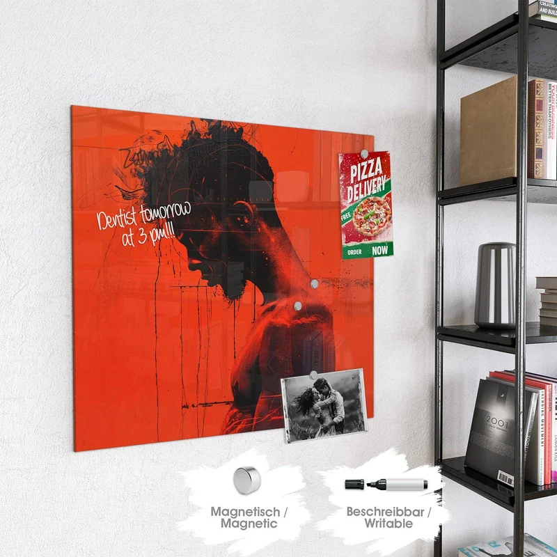Magnettafel - Silhouette vor Rot