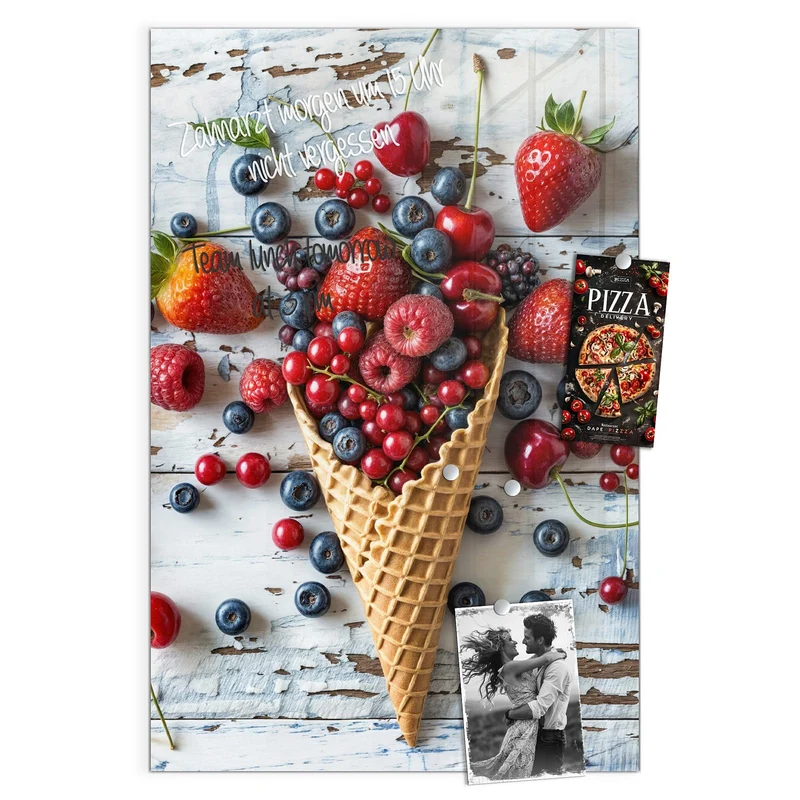 Magnettafel - Beeren in der Eiswaffel