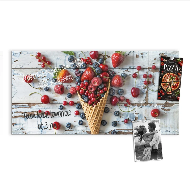 Magnettafel - Beeren in der Eiswaffel