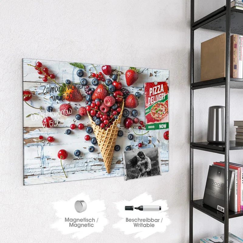 Magnettafel - Beeren in der Eiswaffel
