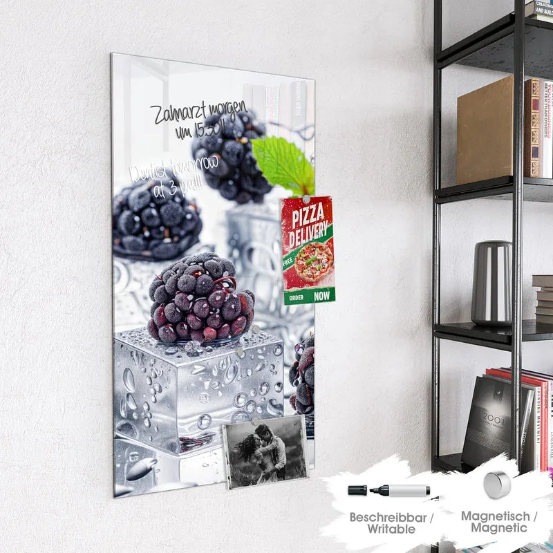 Magnettafel - Brombeeren auf Eis