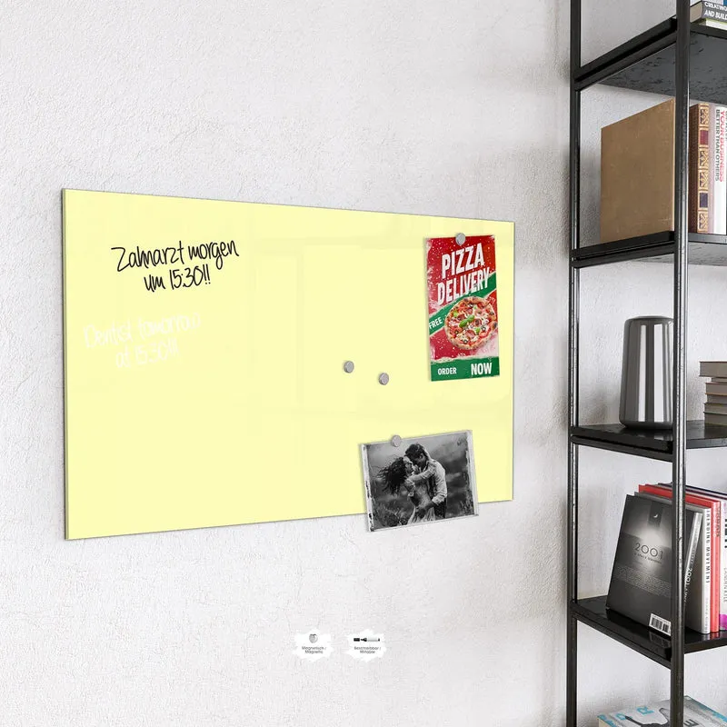 Magnettafel - Hellgelber Hintergrund